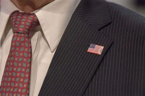 Lapel Pin On Which Side