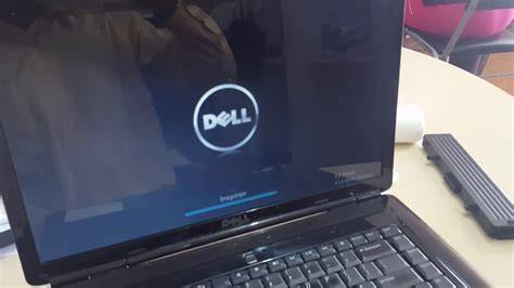 laptop display not working dell