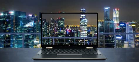 laptop with amoled display