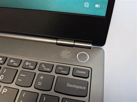 laptops touch screen fingerprint reader