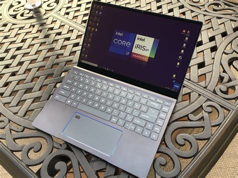 laptops with iris graphics
