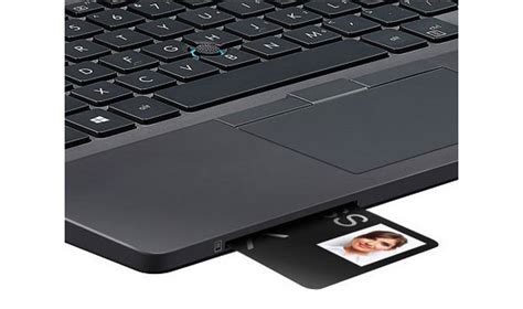 laptops with smart card reader built in