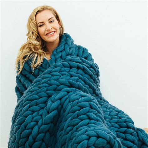 Lulu Big Blanket Knitting Kit Blanket knitting kit, Diy