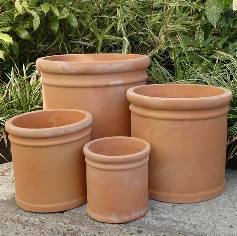 Large Cheap Clay Pots