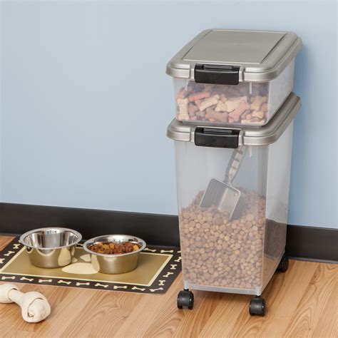 large dog food storage containers with lids