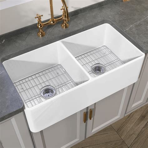 Large Kitchen Farm Sinks