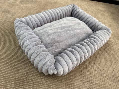 Large Pet Bed Grey