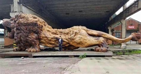Largest Lion Statue
