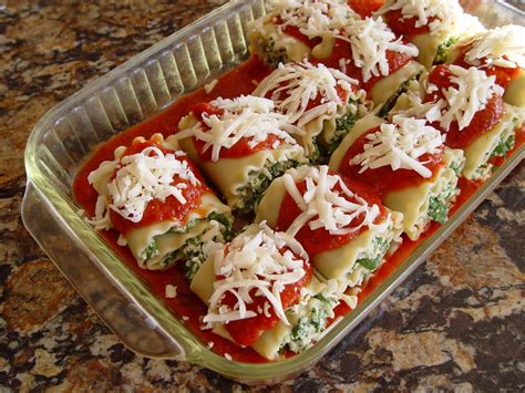 lasagna roll ups with ricotta and spinach