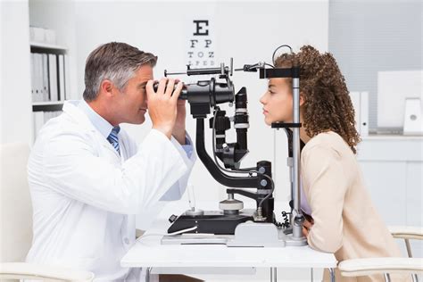 laser eye exam procedure