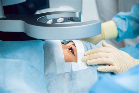 laser eye surgery pros and side effects