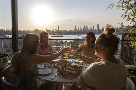 Laser Wolf Manhattan