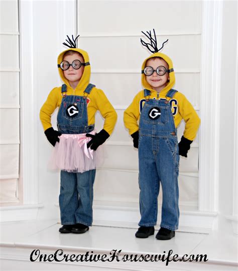 Easy Last Minute DIY Halloween Costume Minion from Despicable Me