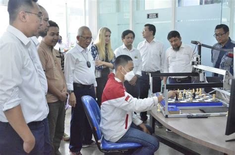 latar belakang catur indonesia