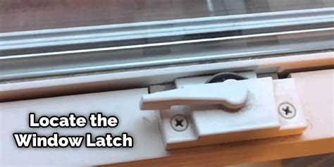 Latch Window Open
