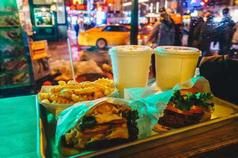 Unlock the Best Late Night Eats in Chicago: A Culinary Adventure Awaits