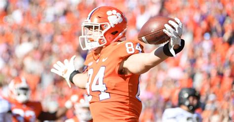 latest clemson tiger football news