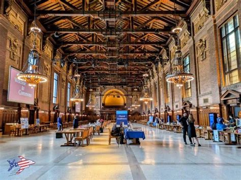 Lauder Dining Hall Review