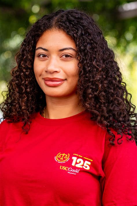 5 Ways Lauryn Roberts