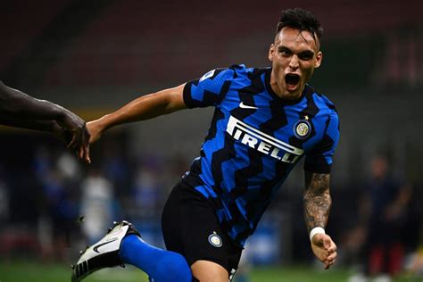 lautaro martinez inter age