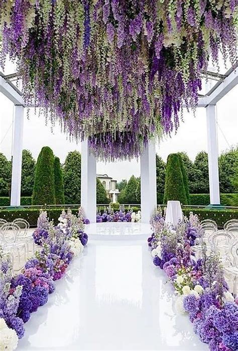 Lavender Wedding Theme Ideas That Will Stun You! Bridal Look