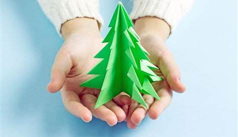 Graziosi alberi di Natale origami realizzati con