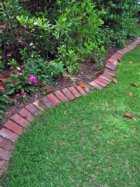 lawn edging