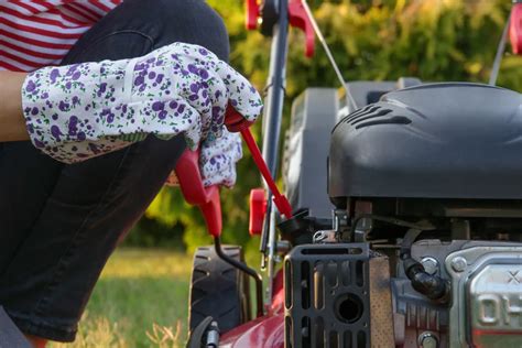lawn mower problems and solutions