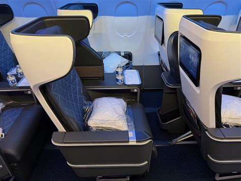 Discover the Smoothest Route: Lax to Fll Flight Connection You Can't Miss