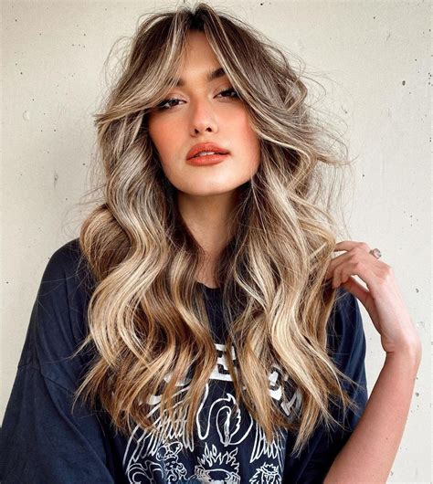 Perfect Layered Haircut With Long Curtain Bangs Hairstyles Inspiration