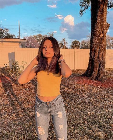 layza onlyfans adrielle