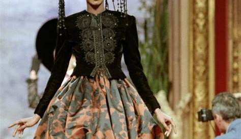 Le Pouf Christian Lacroix Haute Couture Dress For Sale At 1stdibs