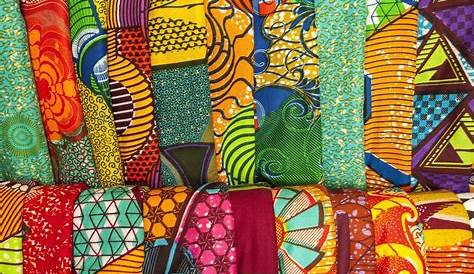Le Textile Au Senegal Village De Soumbédioune, Vitrine De L’artisanat