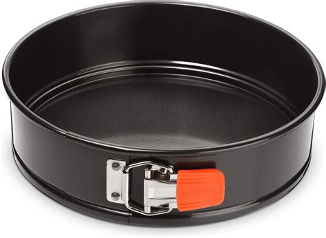 Le Creuset Round Bakeware