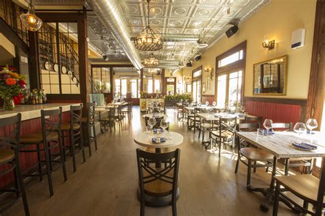 Unveiling the Hidden Gems of Le Sud Chicago: A Scrumptious Food & Culture Exploration