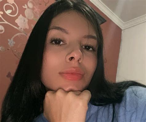 Secrets Unveiled: The Forbidden Truth Behind Laura Ingalls’ Smoldering Past!