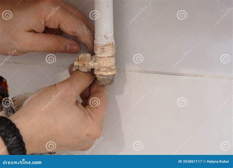 Leaking Pipe Fitting Repair