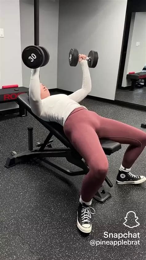 leaks brat pineapple