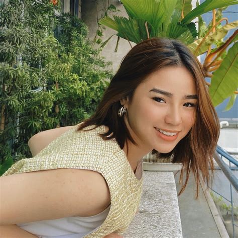 leaks labarette nicole