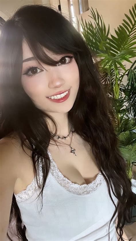 leaks onlyfans emiru