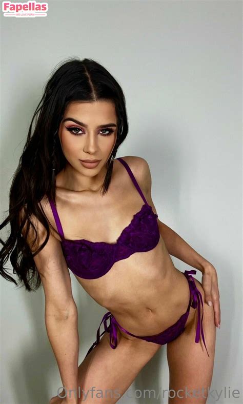 Can Manu Rios Turn His Nude Moment Into Career Gold? The Secrets Behind the Shocking Image!