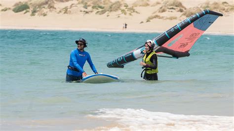 Learning to use a wingfoil on land