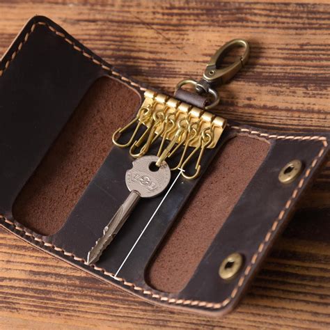 leather key case holder