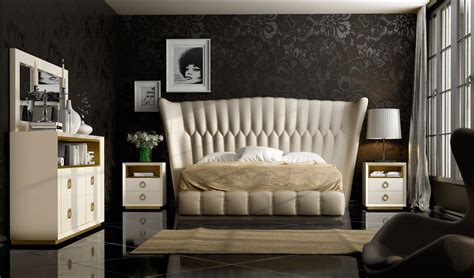 Leather Platform Bedroom Sets