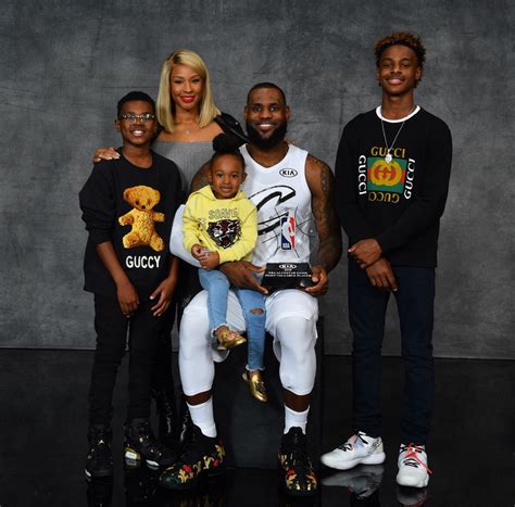 lebron james family life