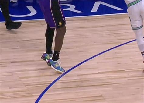 lebron james foot on the line