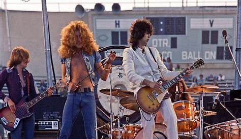 'Led Zeppelin Live:' A Photo Book of the Group at Its Concert Peak