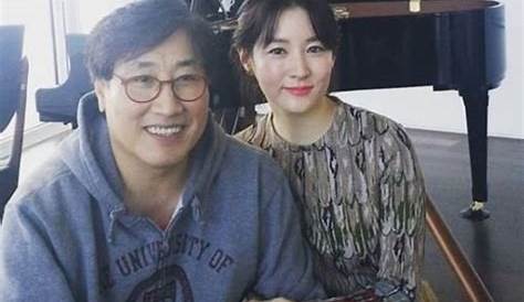 Lee Young Ae Rarely Appears In Public With Her 71-year-old Husband