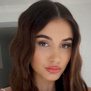 lee isabelle onlyfans