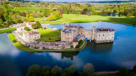 leeds castle location and parking